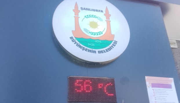 ŞANLIURFA'DA TERMOMETRELER 56 DERECEYİ GÖSTERDİ