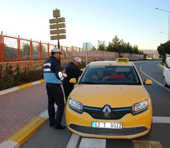 Zabıta, Taksilerde Denetim Yaptı