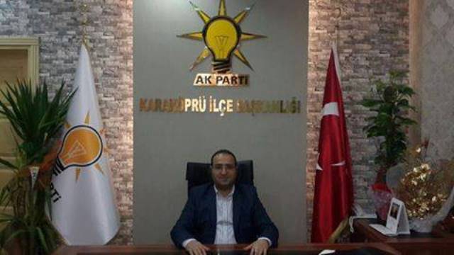 AK PARTİ İLÇE BAŞKANI İSTİFA ETTİ