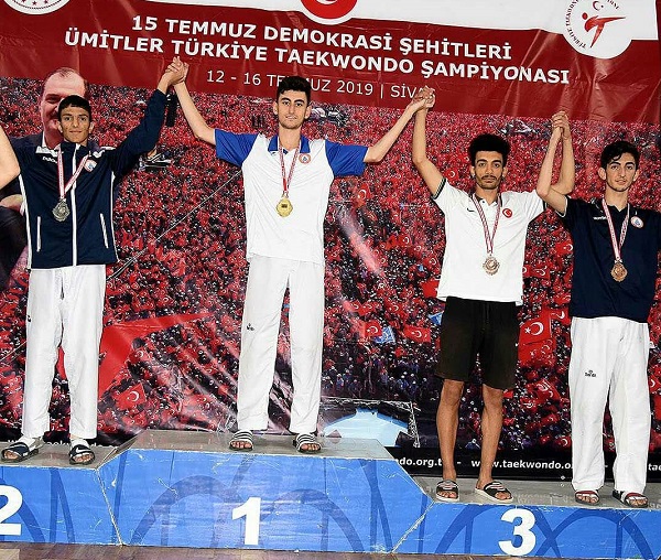 ÖZEREN TÜRKİYE 3.SÜ OLDU