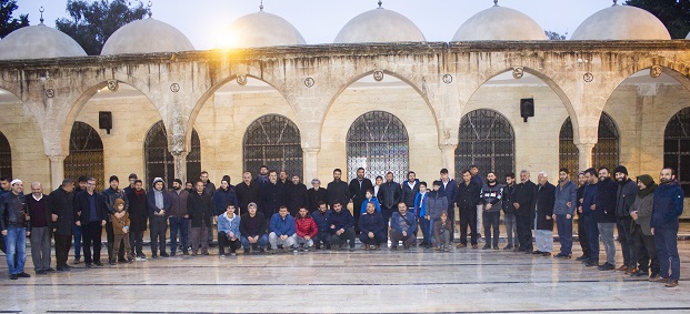 HÜDA PAR'LI GENÇLER SABAH NAMAZINDA BULUŞTU