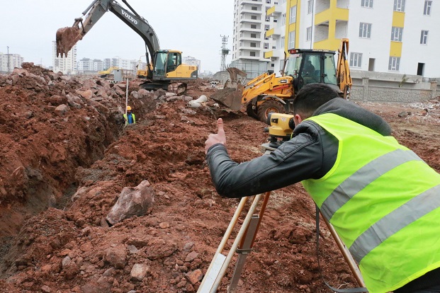 ŞUSKİ ALT YAPI SORUNUNU BİR BİR ÇÖZÜYOR