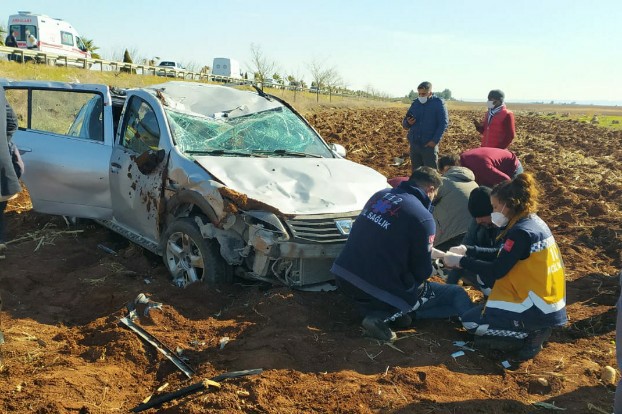 ŞANLIURFA'DA TRAFİK KAZASI ÇOK SAYIDA YARALI VAR