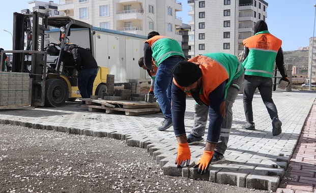 KARAKÖPRÜ BELEDİYESİNDE DURMAK YOK YOLA DEVAM