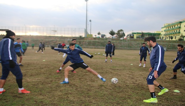 ŞANLIURFASPOR'DA UŞAKSPOR HAZIRLIKLARI BAŞLADI