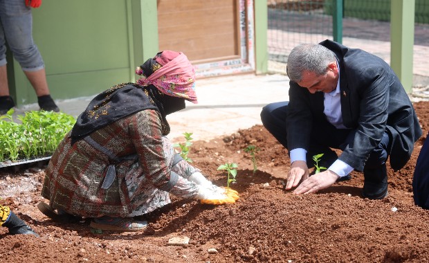 BAŞKAN BEYAZGÜL, HOBİ BAHÇEMİZ ŞANLIURFAYA HAYIRLI OLSUN