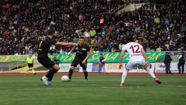 ŞANLIURFASPOR İNEGÖLSPOR'I GOL YAĞMURUNA TUTTU 