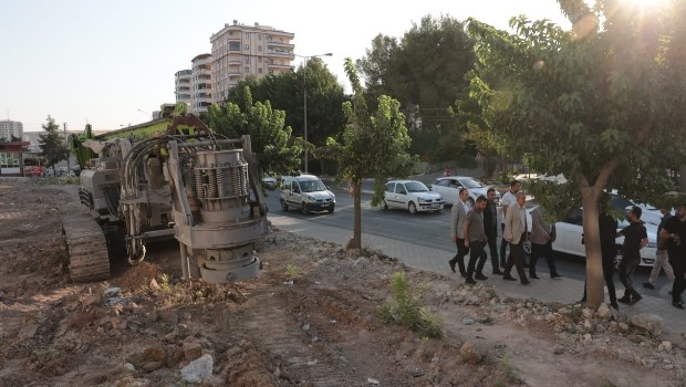 BALIKAYAĞI KÖPRÜLÜ KAVŞAK ÇALIŞMASI BAŞLADI