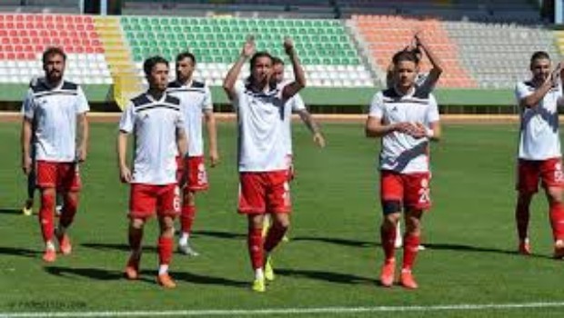 KARAKÖPRÜ BELEDİYESPOR DOLU DİZGİN 