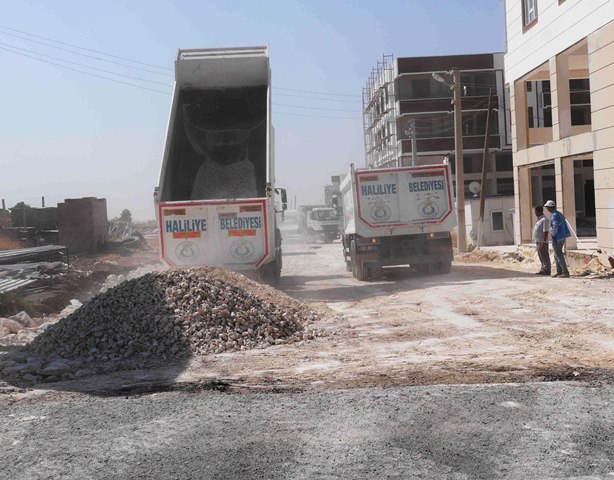 Haliliyede Yeni Yollar Hizmete Giriyor