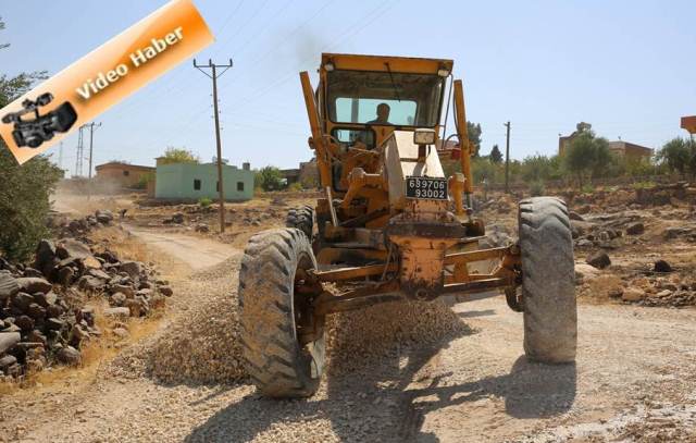 
Karaköprü Kırsalları Tozdan Arındırılıyor
