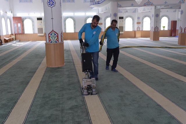 Haliliye Belediyesinden Camilere Özel Temizlik