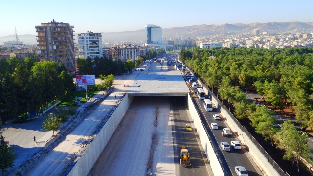 Büyükşehir, Ulaşımda Net Çözümler Üretiyor