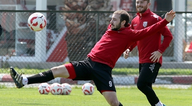 BERKAY POLAT KARAKÖPRÜ BELEDİYESPOR'DA