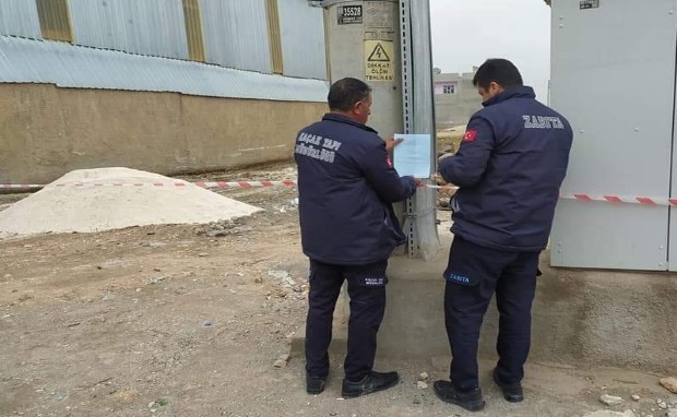 AKÇAKALE BELEDİYESİ KAÇAK YAPILARA TAVİZ VERMİYOR