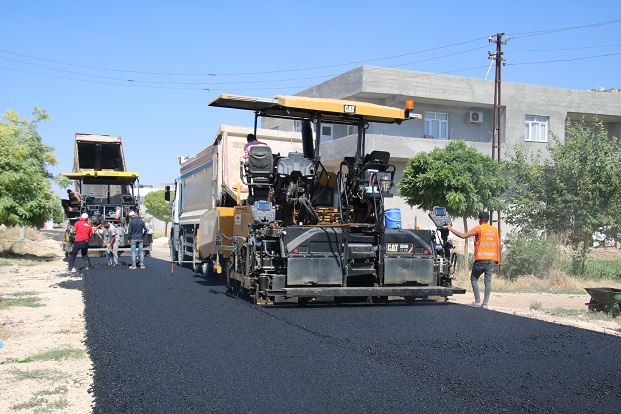 ASFALT ÇALIŞMALARI KENT GENELİNDE BİRÇOK NOKTADA DEVAM EDİYOR