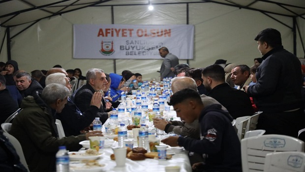 BAŞKAN BEYAZGÜL, HALİL İBRAHİM BEREKETİYLE SOFRALARIMIZI KURDUK