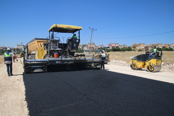 BÜYÜKŞEHİR, ASLFAT SEZONUNDA ÇALIŞMALARINI YOĞUNLAŞTIRDI