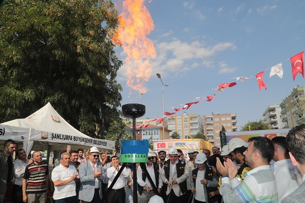 BÜYÜKŞEHİR'İN DESTEĞİYLE BİRECİK DE DOĞALGAZA KAVUŞTU