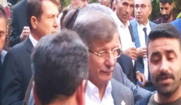 DAVUTOĞLU ŞANLIURFA'DA UMDUĞUNU BULAMADI 