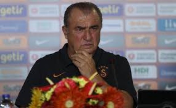 GALATASARAY FATİH TERİM'LE YOLLARINI AYIRDI