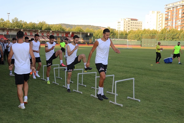 KARAKÖPRÜ BELEDİYESPOR SEZONU AÇTI 