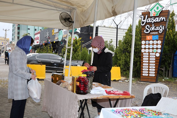 KARAKÖPRÜDE PANDEMİ NEDENİYLE KAPATILMIŞTI YENİDEN AÇILDI 