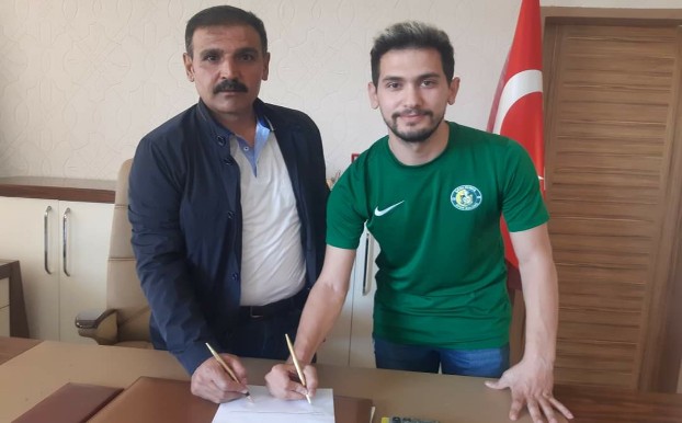 ŞANLIURFASPOR İLK TRANSFER BOMBASINI PATLATI