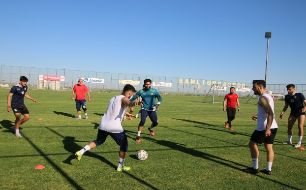 ŞANLIURFASPOR'DA KAMP DONEMİ BAŞLADI