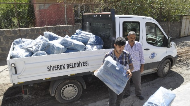 Siverek'te Kurban Atıkları İçin 50 Bin Poşet Dağıtıldı