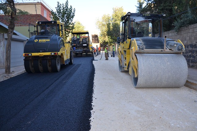 Siverekte Yolların Standardı Yükseliyor