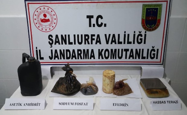 SURUÇ'TA UYUŞTURUCU TACİRLERİNE GÖZ AÇTIRILMIYOR